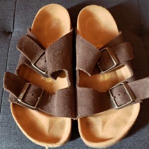 Arizona Suede Birkenstocks 37